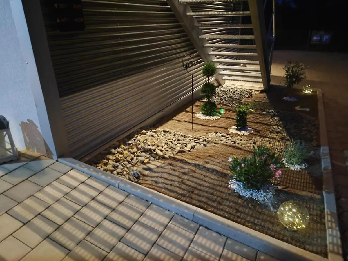 Guest house Gaestehaus Wuerzburg 24H Estenfeld