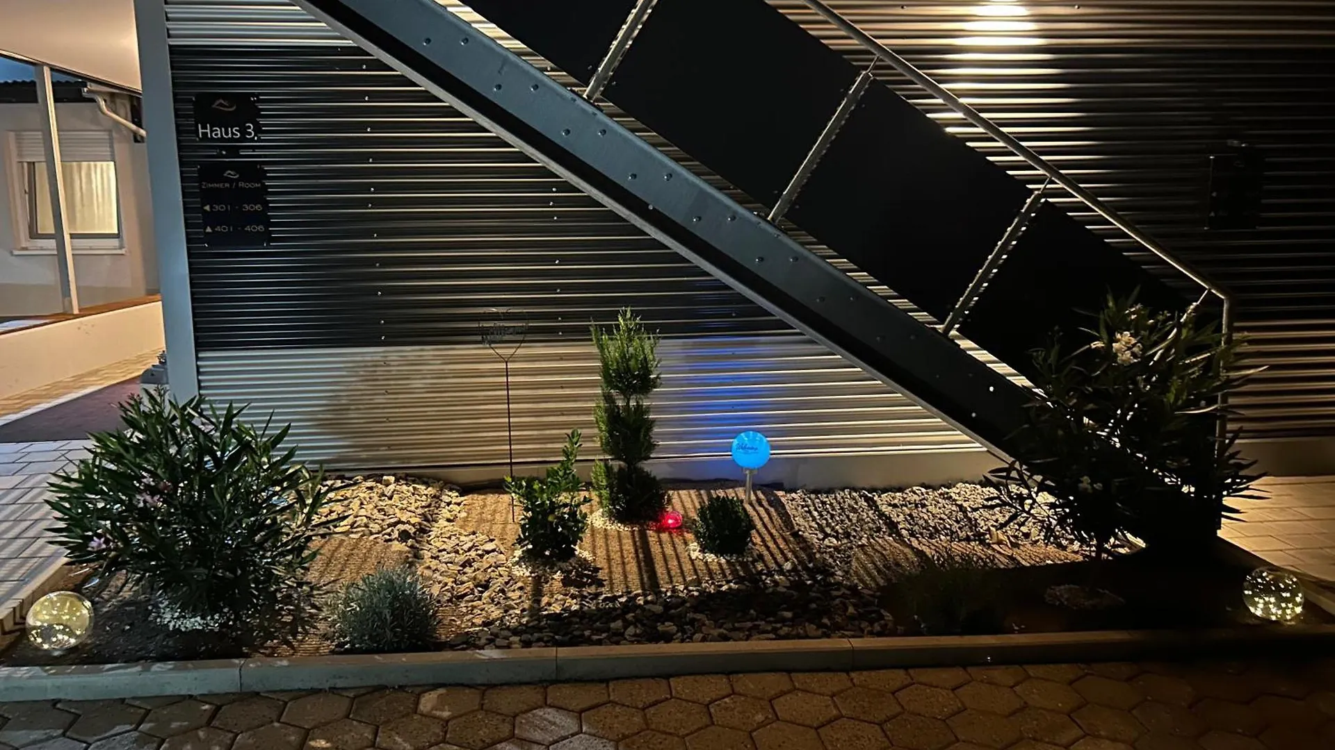 Gaestehaus Wuerzburg 24H Estenfeld
