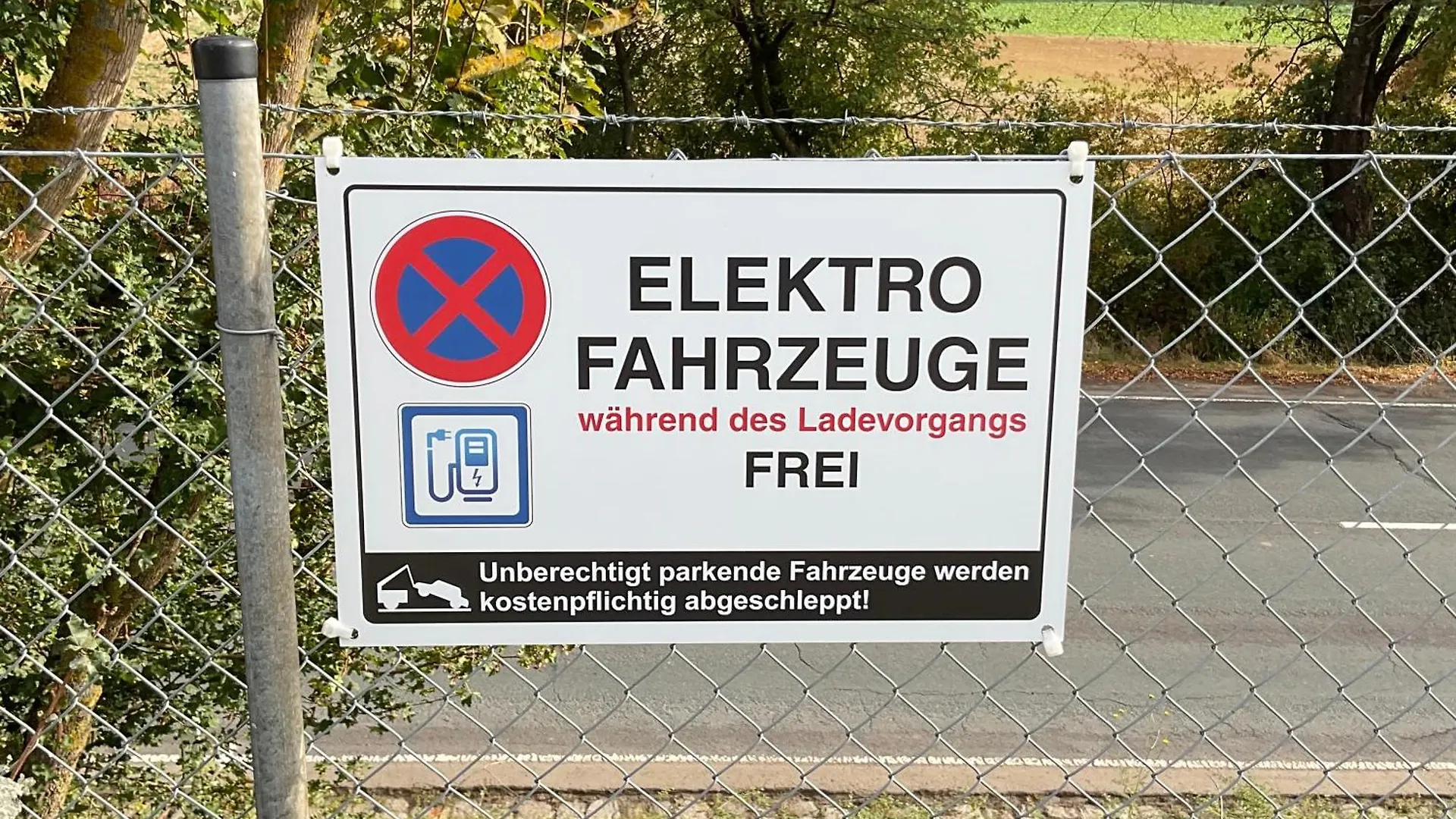 Gaestehaus Wuerzburg 24H Estenfeld 0*,