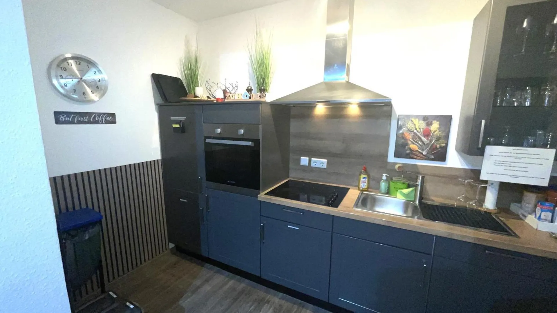 Gaestehaus Wuerzburg 24H Estenfeld Guest house